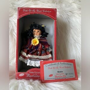 Dolls Of The World Collection  By Barbara Lee "Mexico" 2001